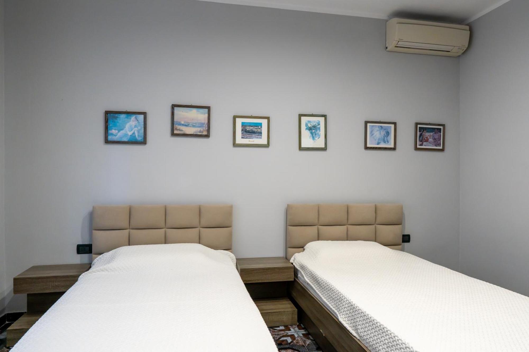 Royal Aparthotel Vlore Exterior photo