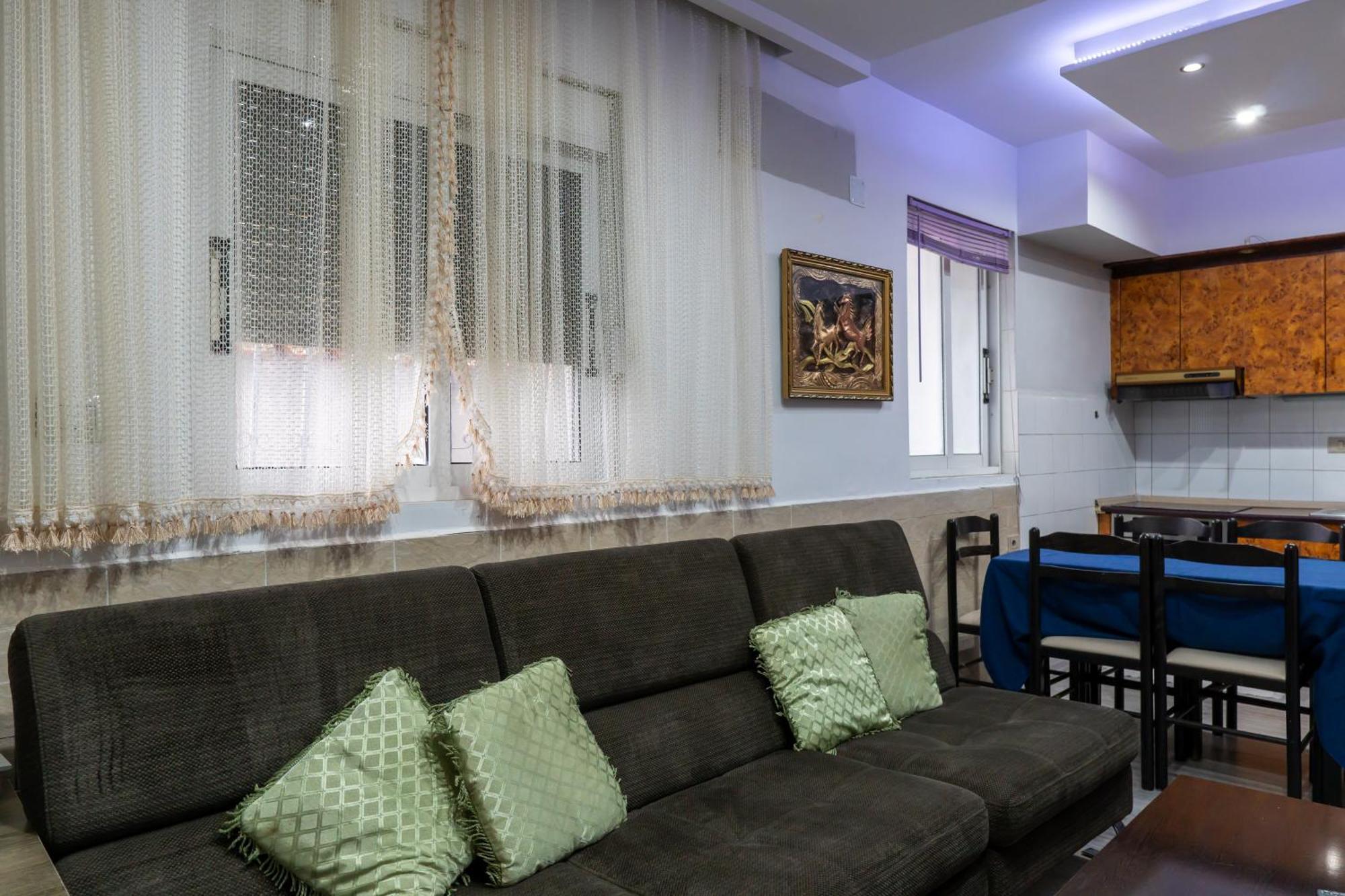 Royal Aparthotel Vlore Exterior photo