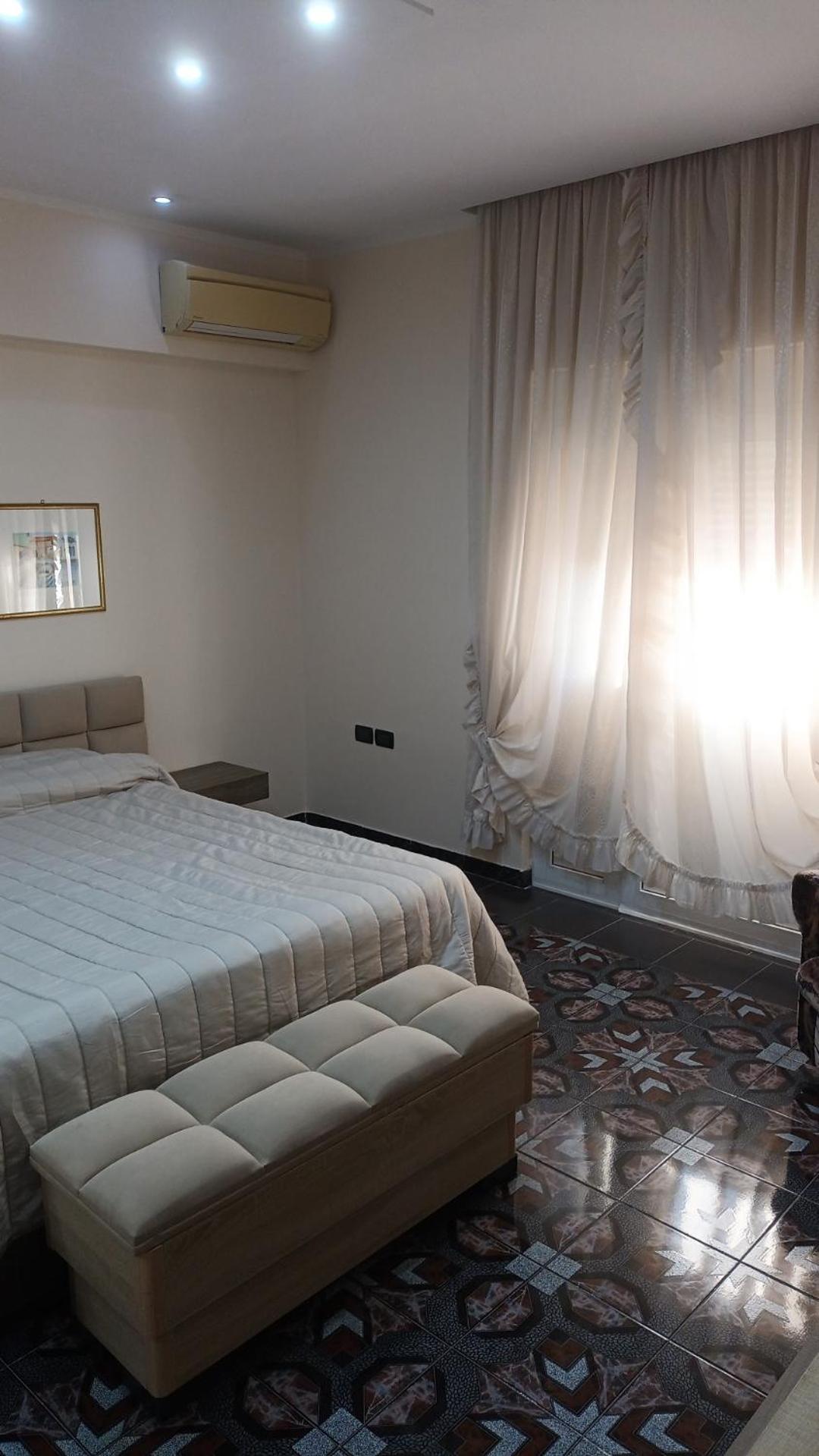 Royal Aparthotel Vlore Exterior photo
